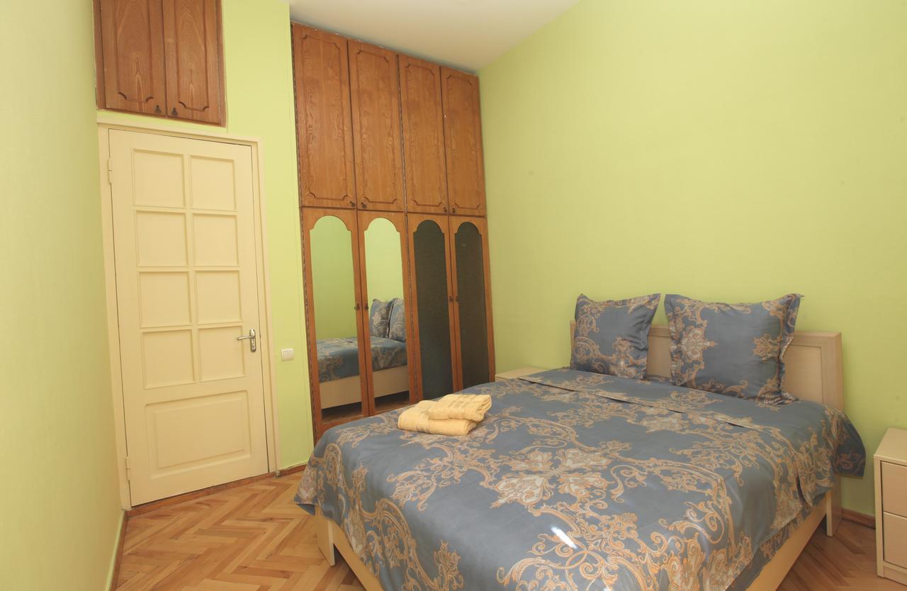 Apartment At Stalin House Tbilissi Extérieur photo