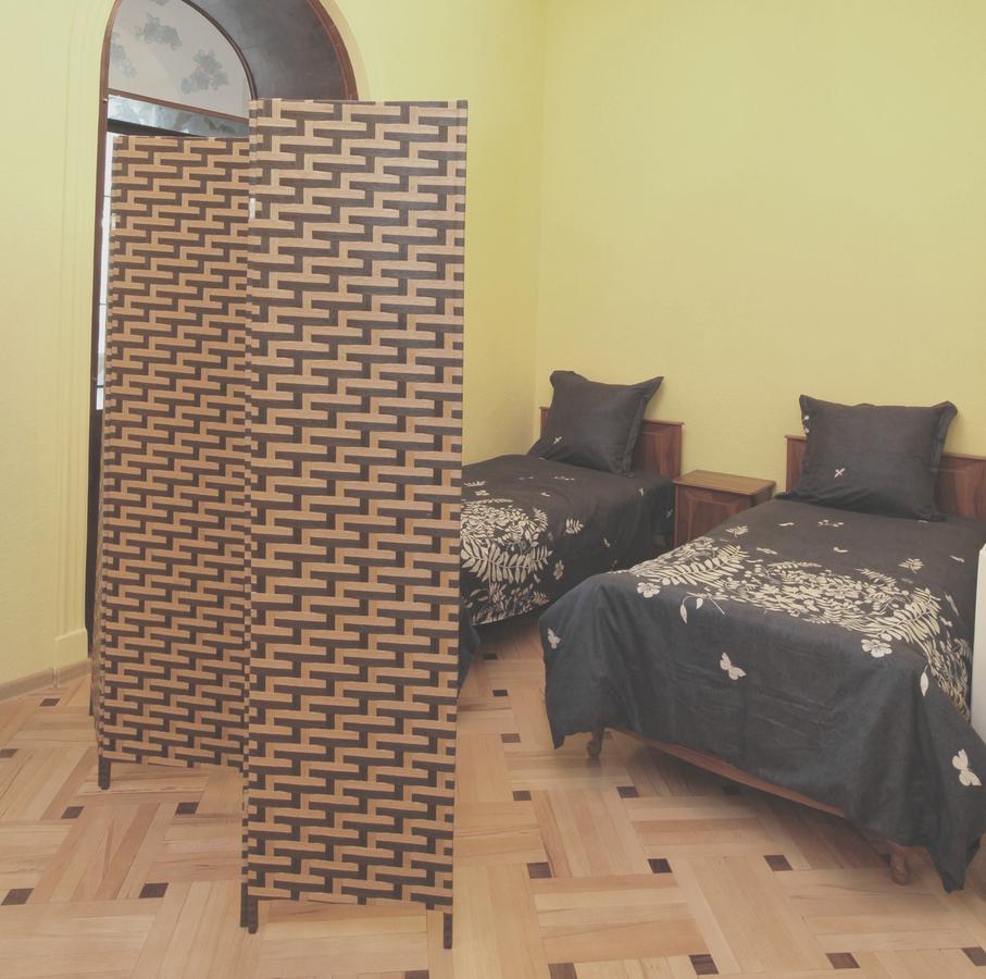 Apartment At Stalin House Tbilissi Extérieur photo